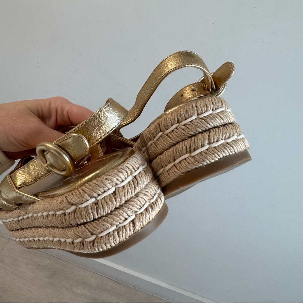 Prada Strappy Gold Leather Platform Espadrilles‎ Size 37.5 - Picture 7 of 9